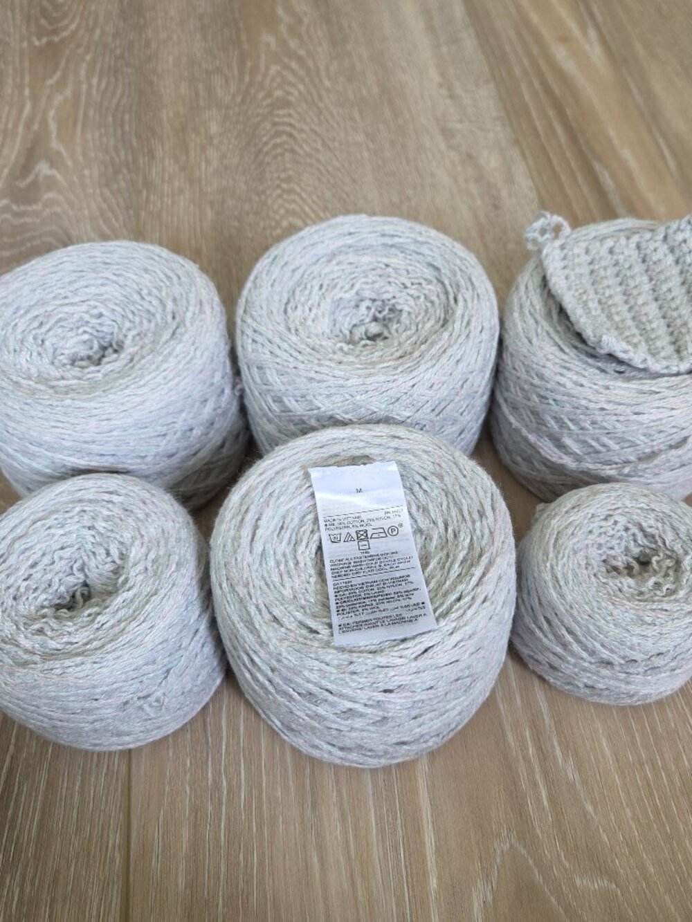 Reclaimed Cotton & Wool Blend Yarn - 500g Soft Sage Heather - Eco-Friendly